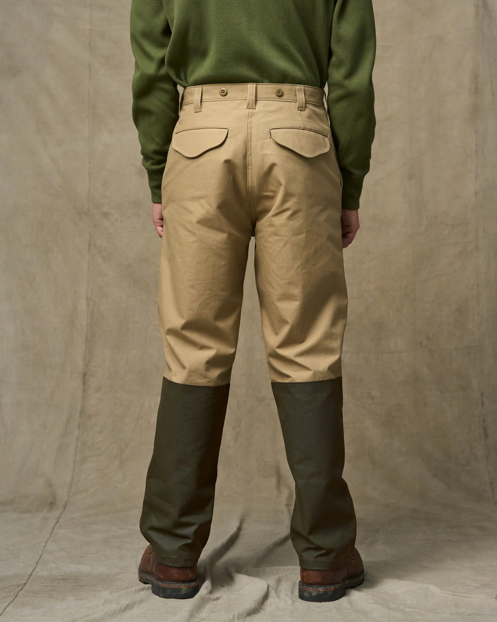 Pantaloni con Spazzola in Tessuto Shelter