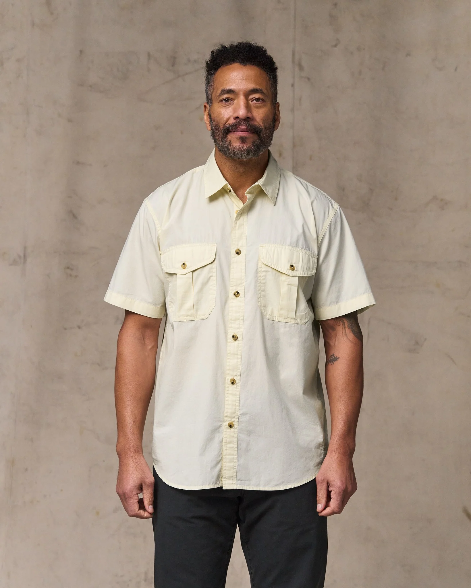 Camicia in Tessuto di Piume con Maniche Corte Lavato