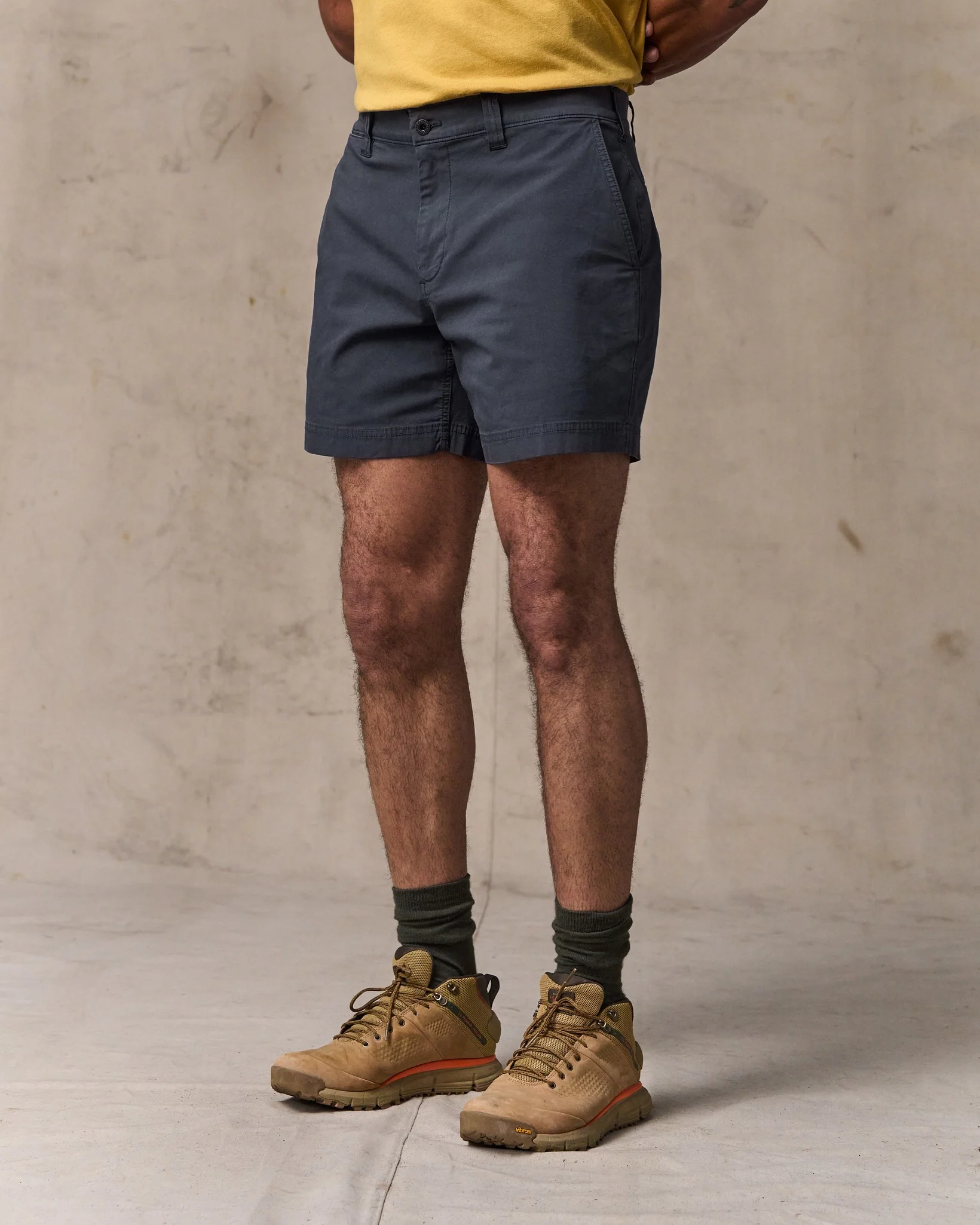 Pantaloni Corti Granite Mountain 6"